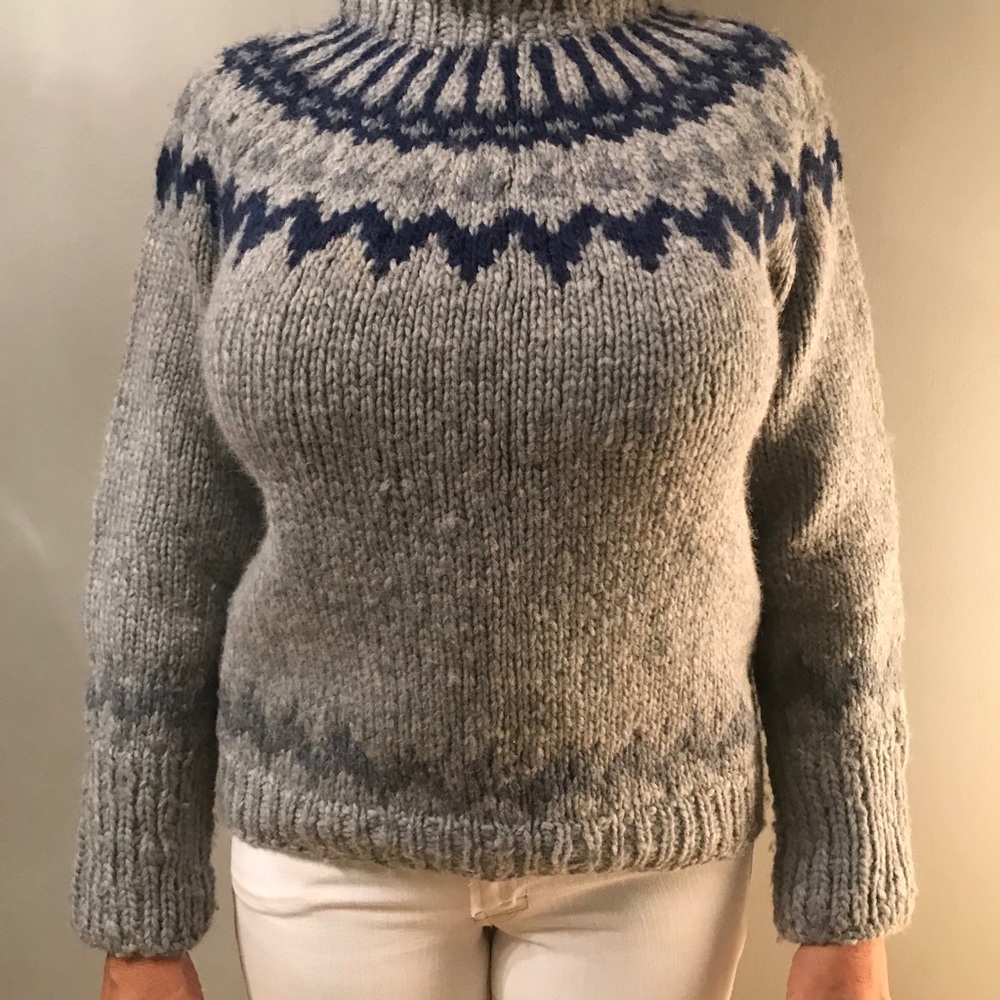 Vintage Handknit Wool Nordic Sweater M